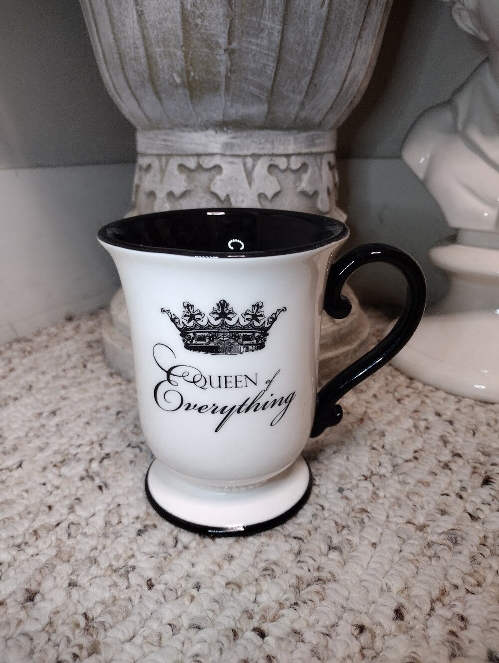 Grasslands Road "Queen of Everything" Black & White Coffee Mug - Picture 1 of 6